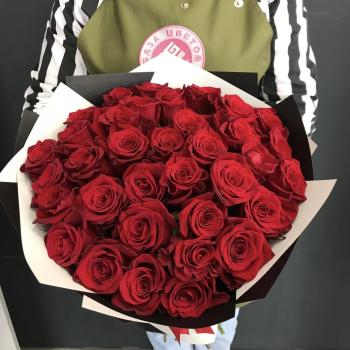 Красные эквадорские розы (40 см) премиум