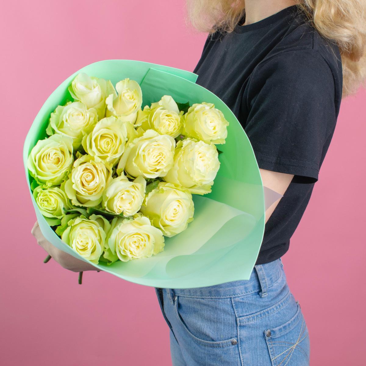 Розы 60 см белые Эквадорские