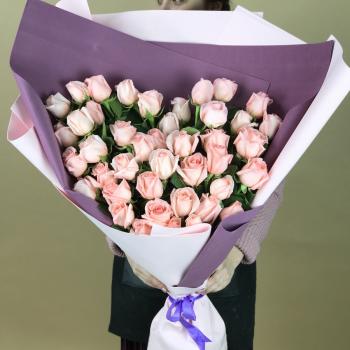 Композиция из нежно-розовых эквадорских роз 80 см