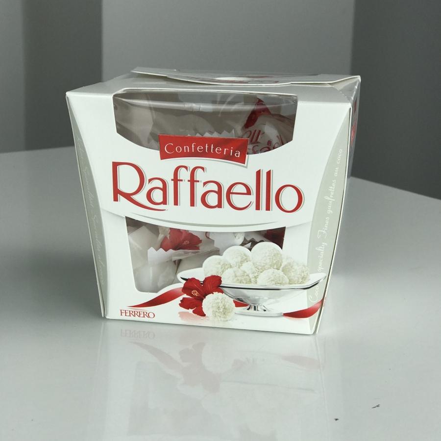 Коробка конфет Raffaello