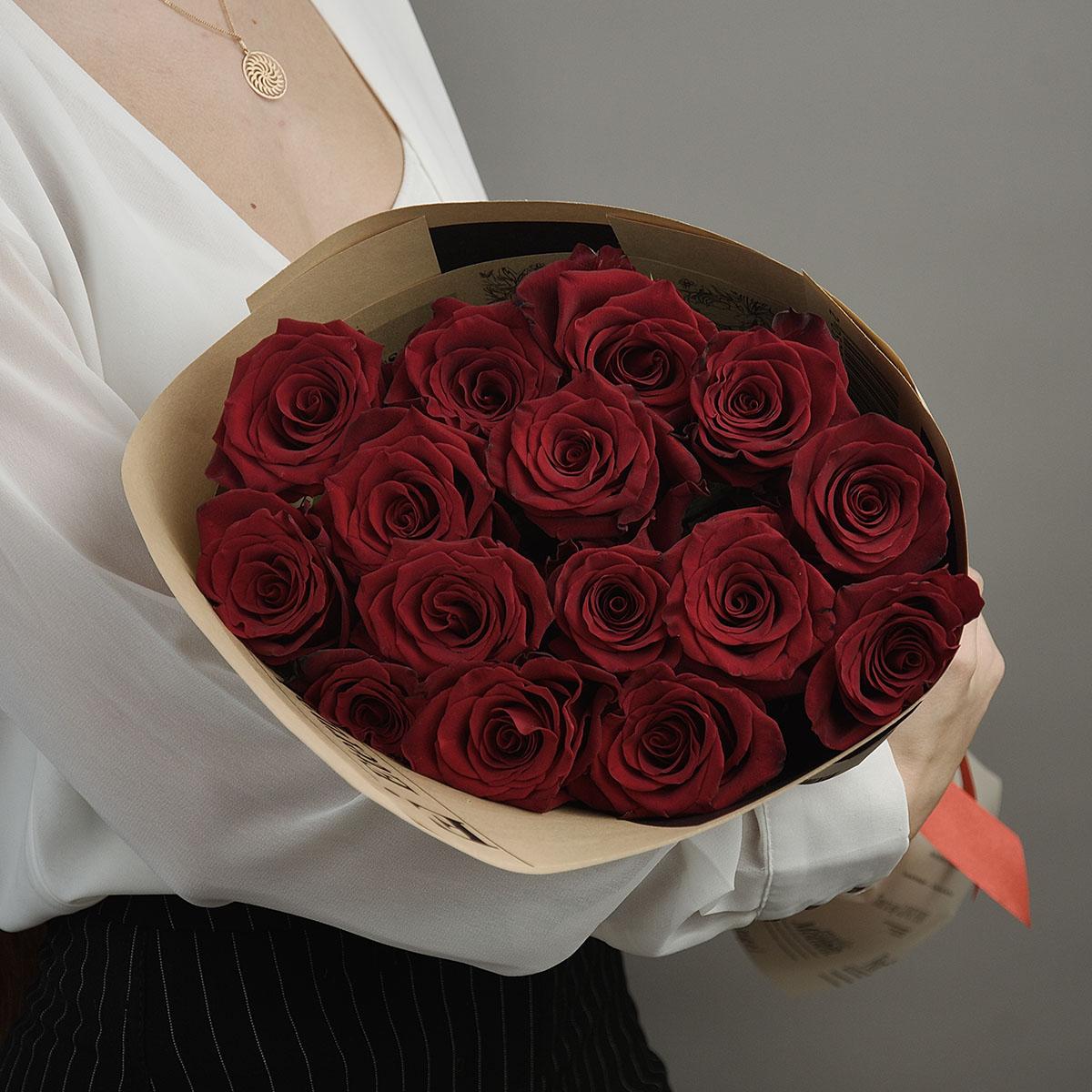 15 красных роз Эквадор